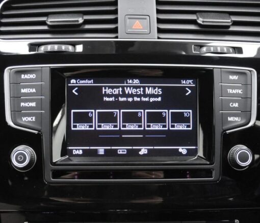Volkswagen 5G0919866Q Sat Nav SD card Discover Media AT MIB1 Europe 2023 - Image 2
